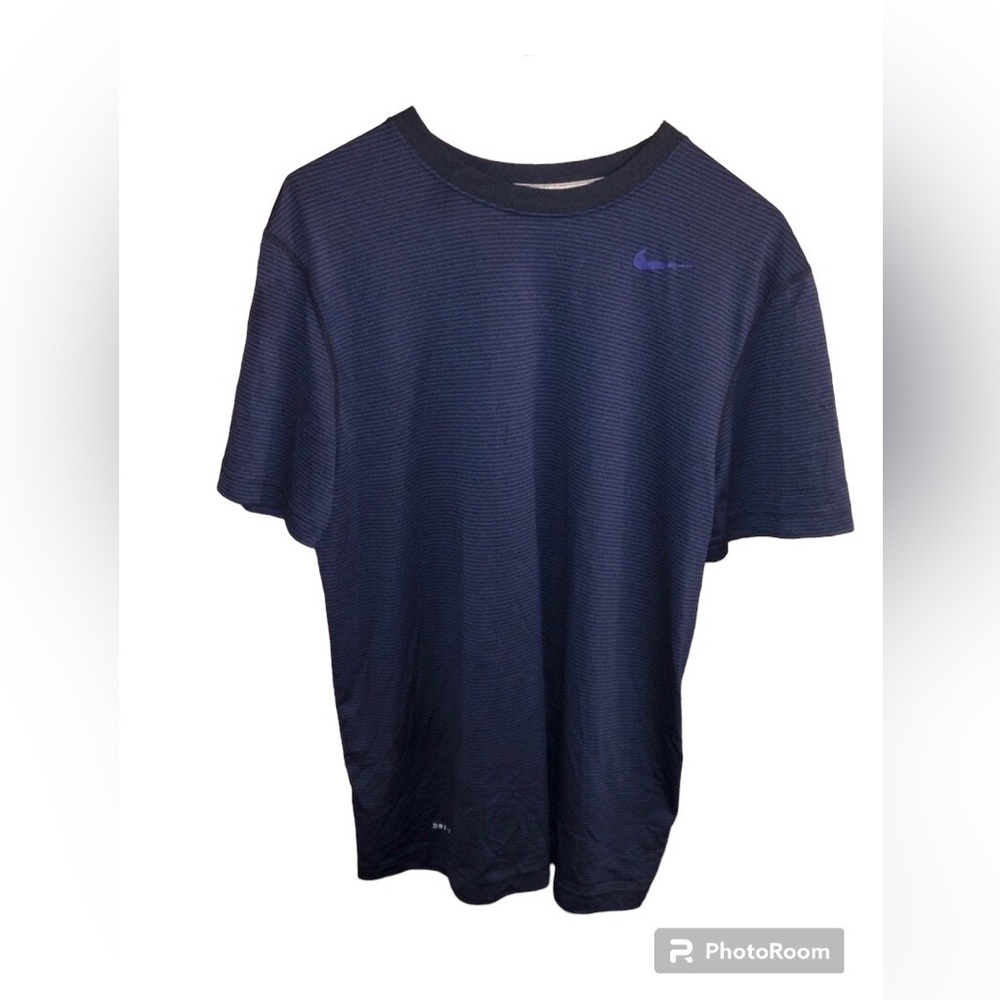 Nike Dri-Fit deep blue 100% polyester medium short sleeve shirt